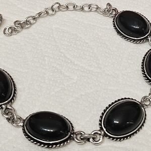 Elegant Black and Silver Women's Bracelet
